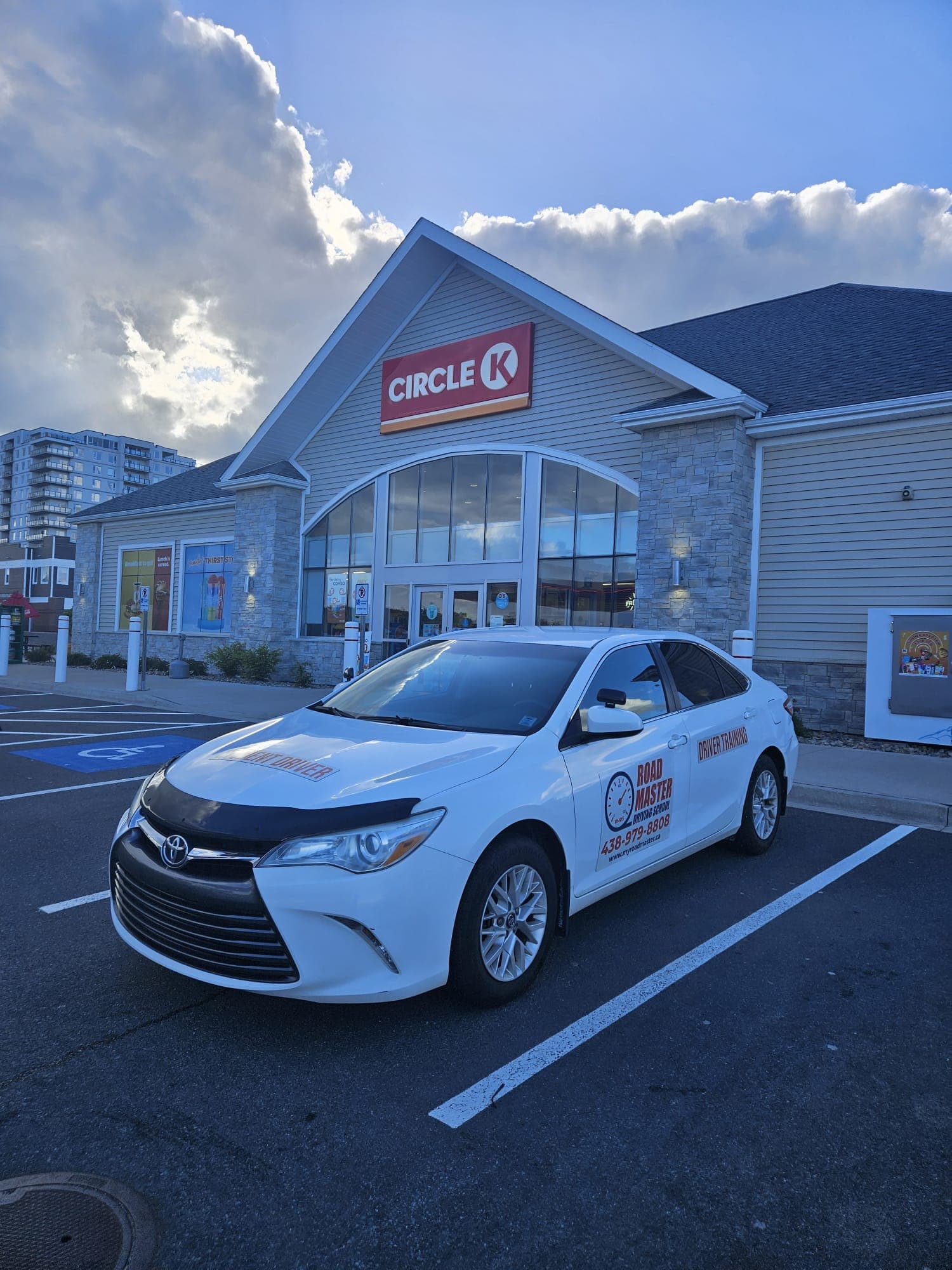 Road Master Driving School training car photo 3